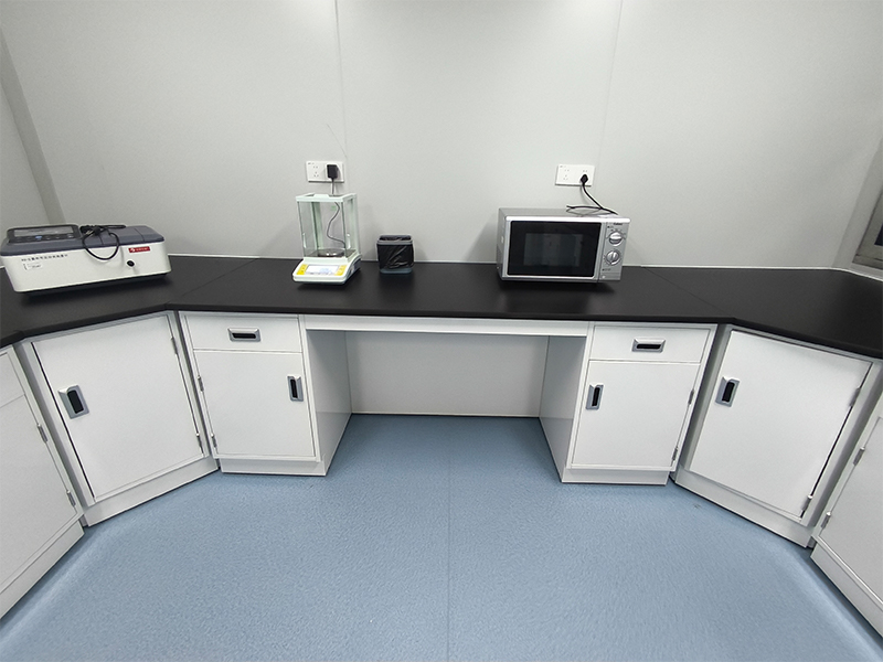 All-Steel Lab Bench Case Study for Biological Laboratories