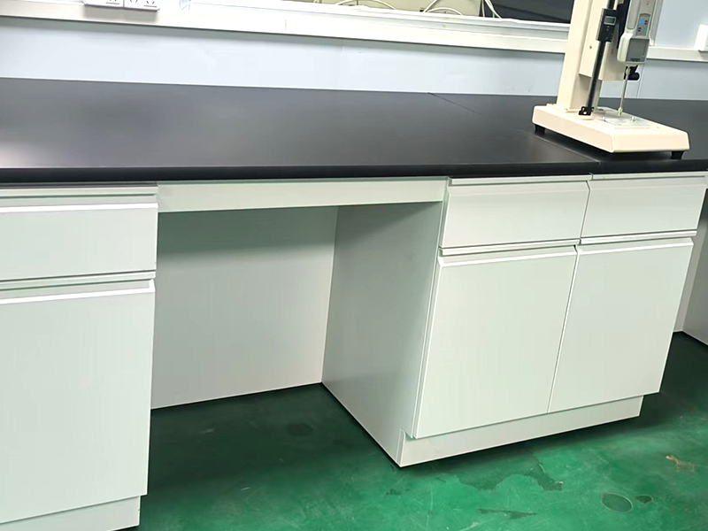 All-Steel Laboratory Bench Project Customer Case