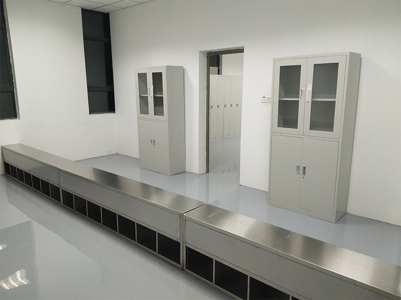 metal laboratory cabinets