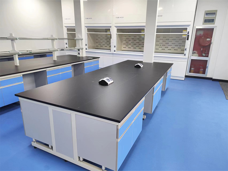 Lab Bench Installation Guidelines for New Laboratory Projects in Pakistan