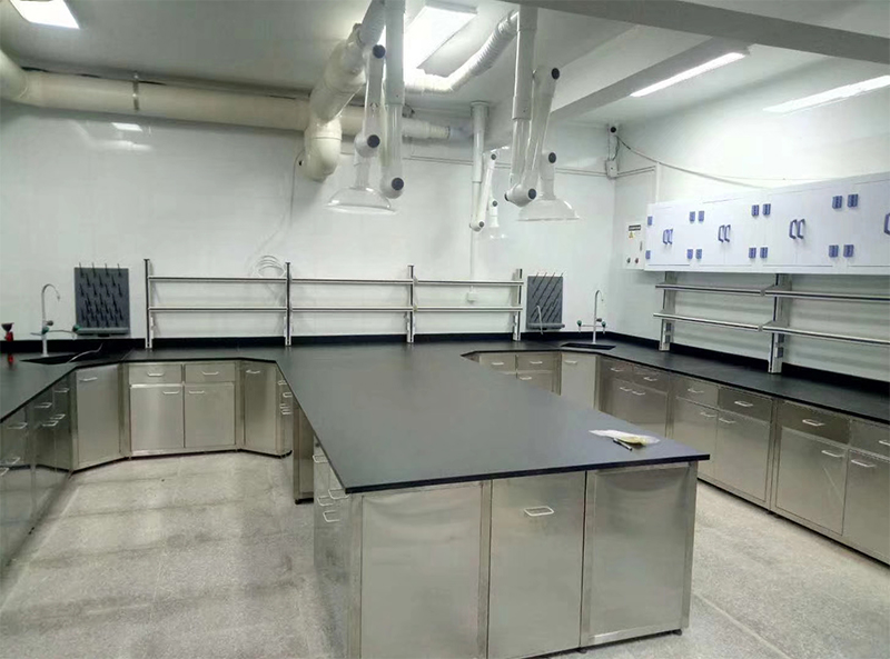 1769397333202969.jpg Stainless Steel Laboratory Bench Lahore